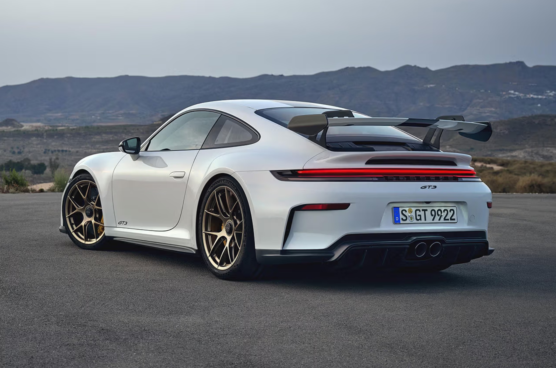 Porsche Reveals The New 911 GT3 and GT3 Touring